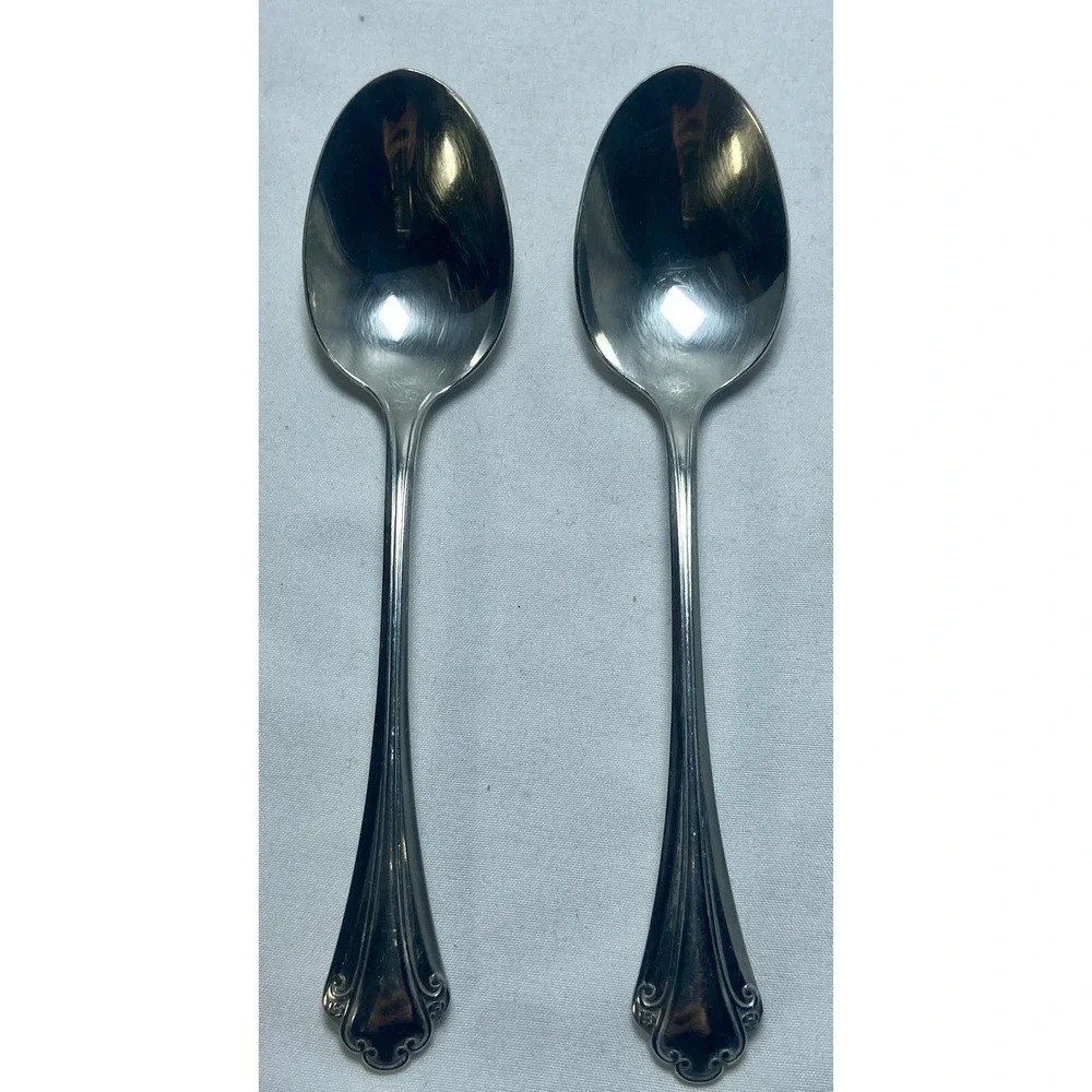 2 ONEIDA FALKIRK Cutlery Table Soup Spoons Vintage‎ Scrolled Handles